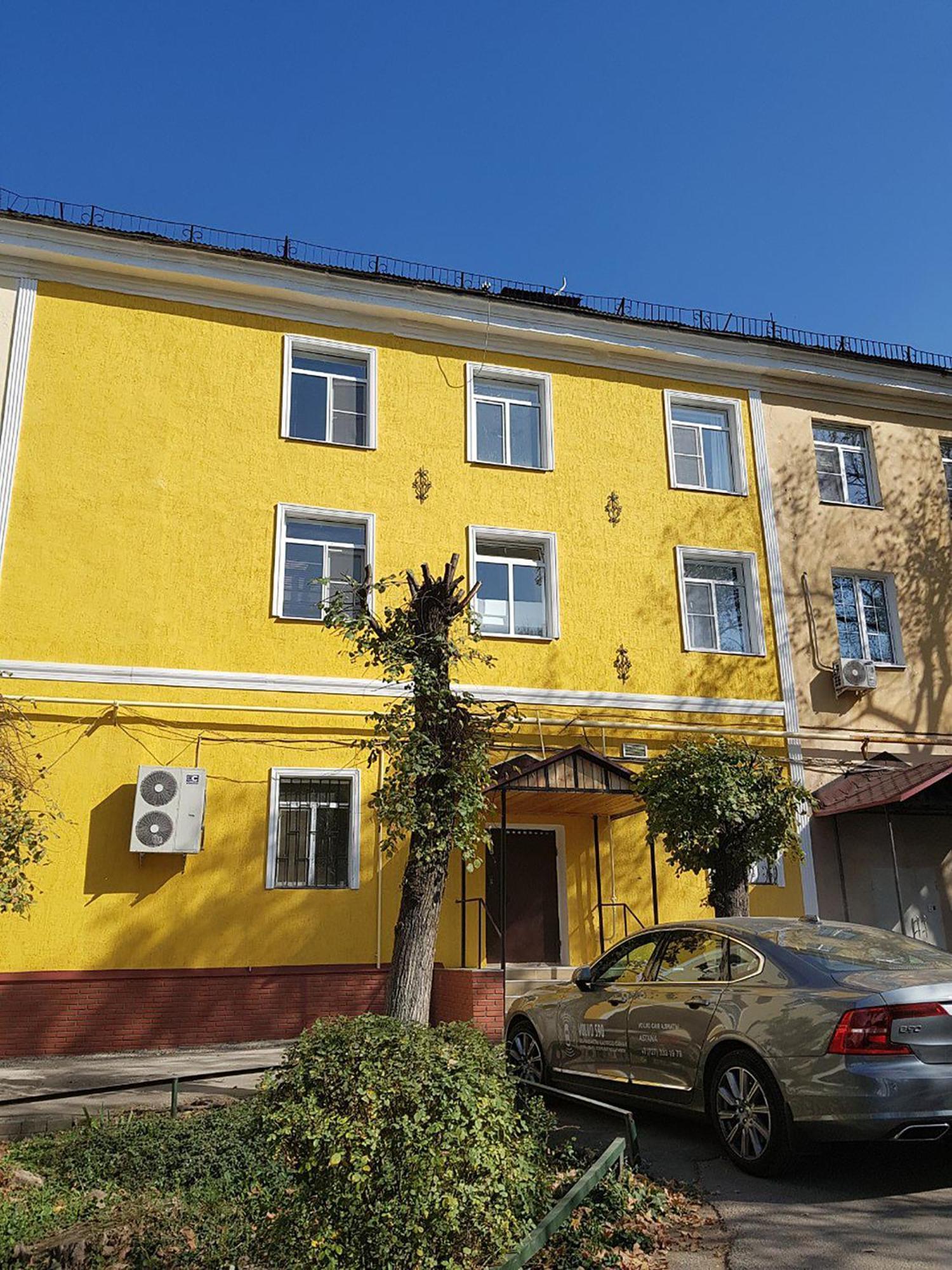 Opera Apartments Алма Ата Екстериор снимка