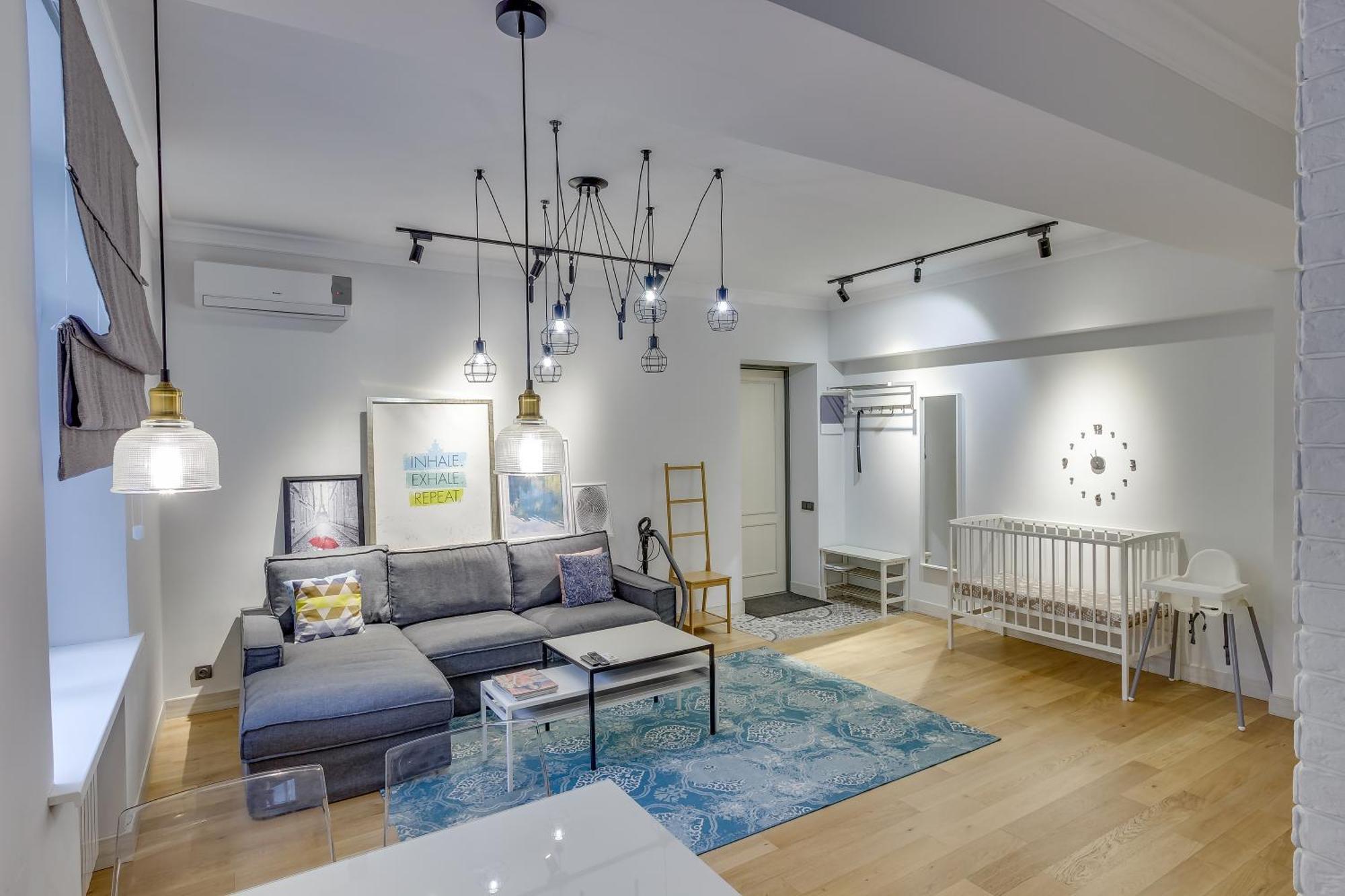Opera Apartments Алма Ата Стая снимка