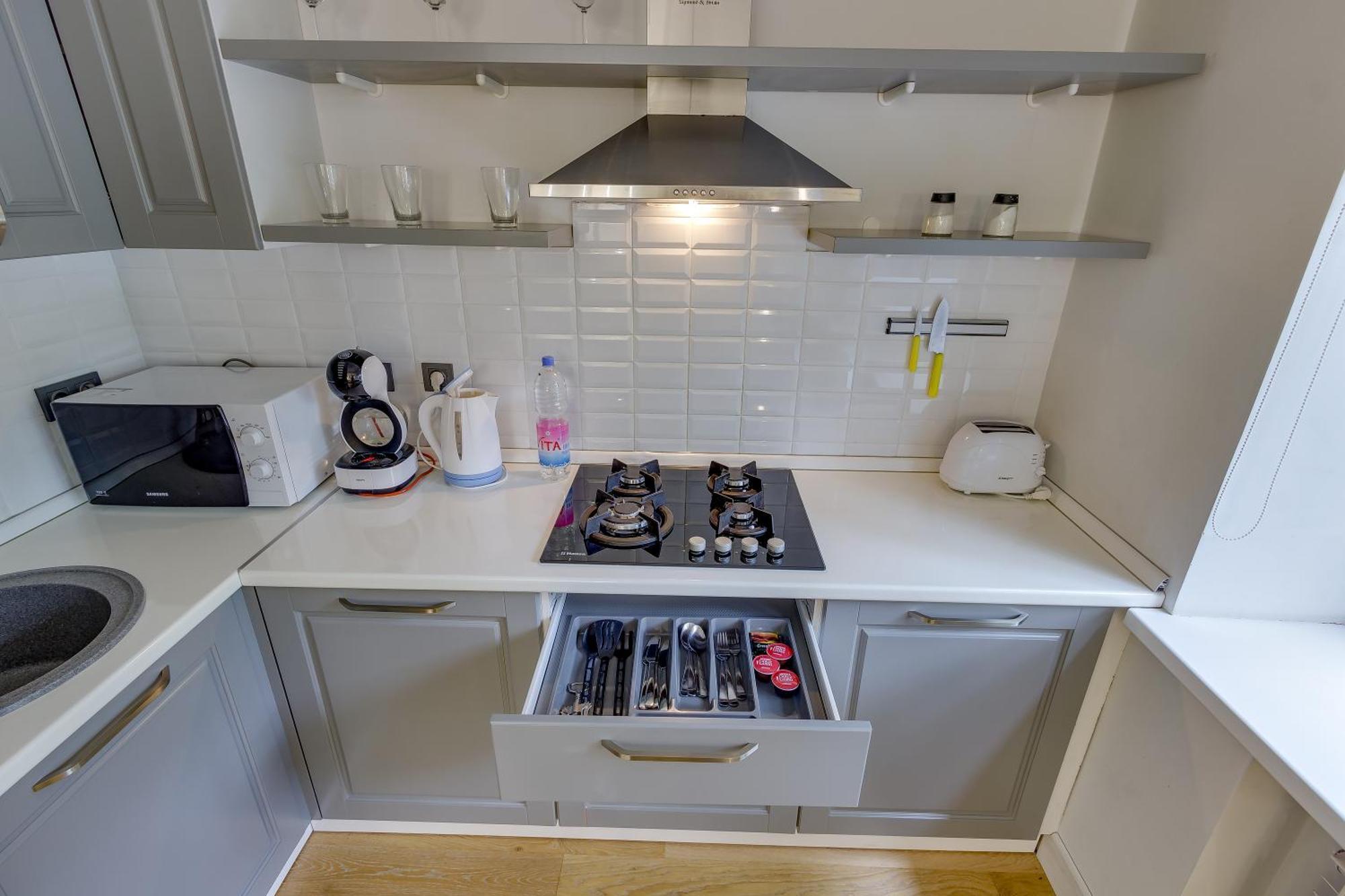 Opera Apartments Алма Ата Стая снимка