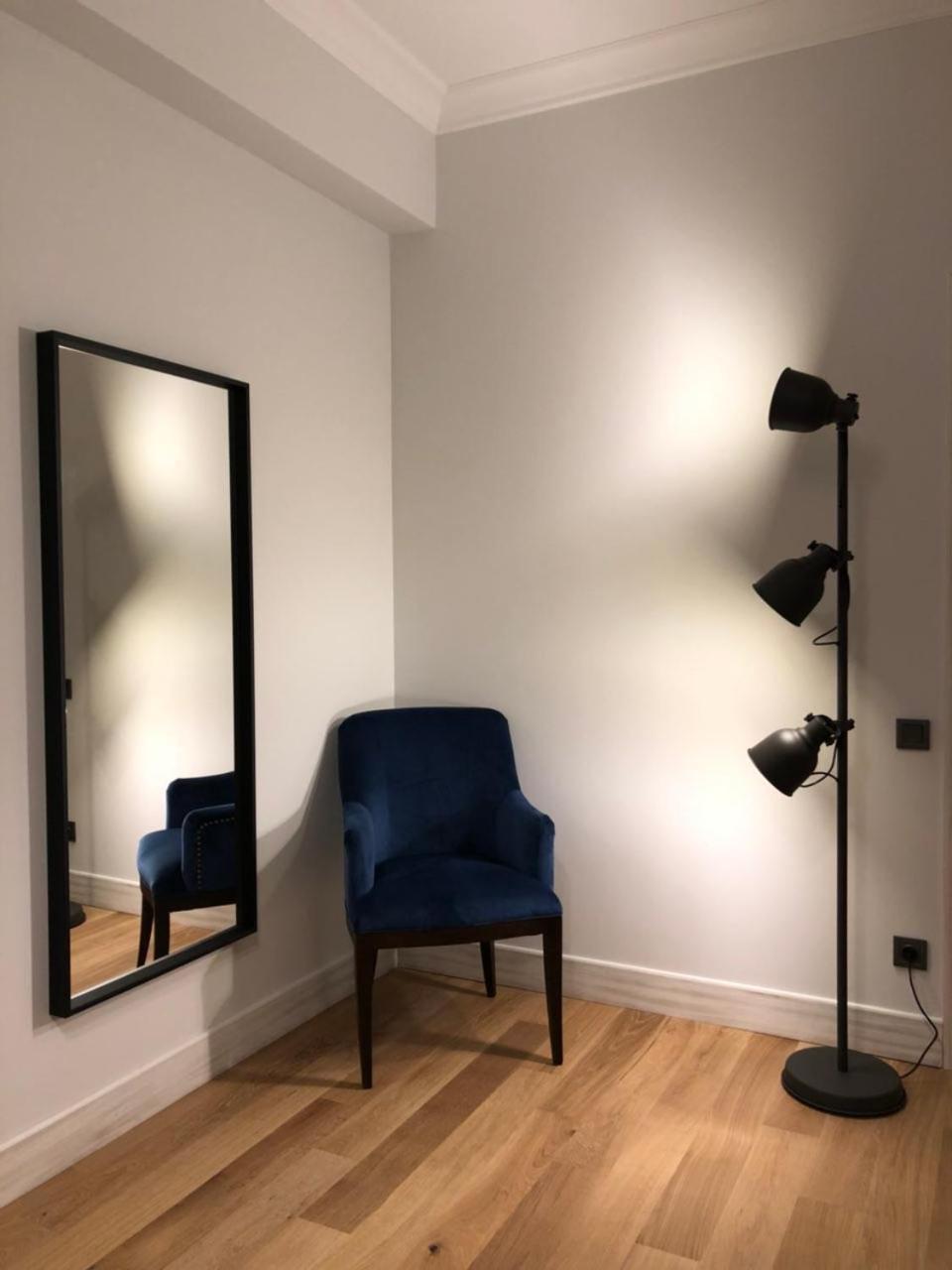 Opera Apartments Алма Ата Екстериор снимка